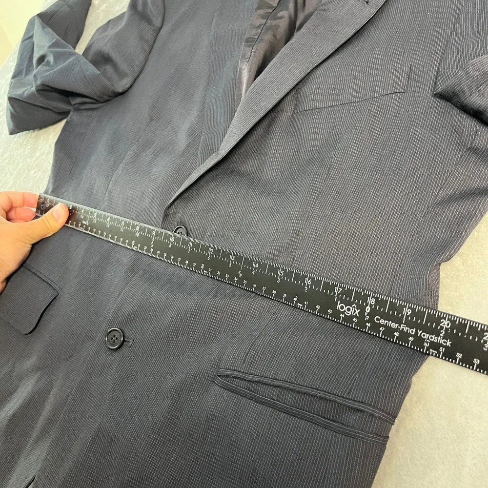 Jos A Bank Signature Collection Blazer Mens 40S Gray Pinstripe Wool Silk Jacket